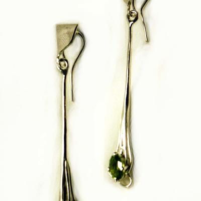 BOUCLES D'OREILLES ARGENT ET PÉRIDOT
